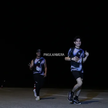 Runner Photo 7297764
