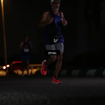 Runner Photo 7297894
