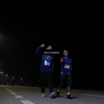 Runner Photo 7298159