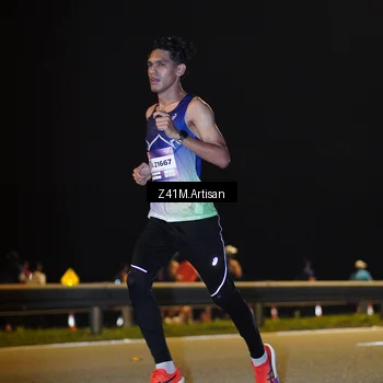 Runner Photo 7298210