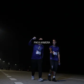 Runner Photo 7298213