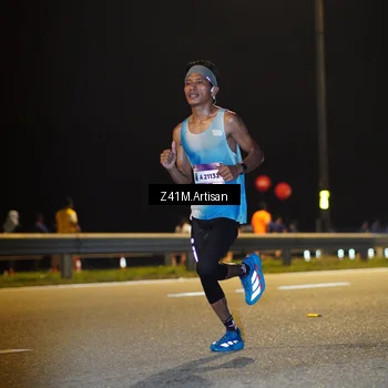 Runner Photo 7298236