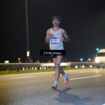 Runner Photo 7298330
