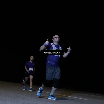 Runner Photo 7298415