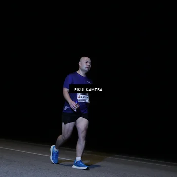 Runner Photo 7298458