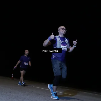 Runner Photo 7298468