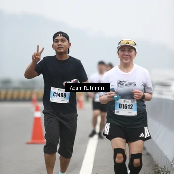 Runner Photo 7298597