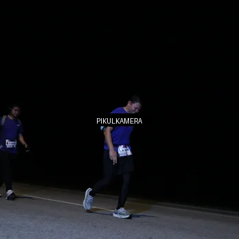 Runner Photo 7298615