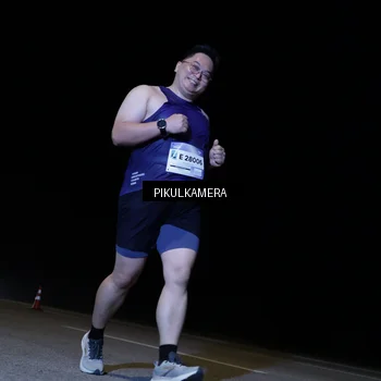 Runner Photo 7298639