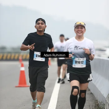 Runner Photo 7298650