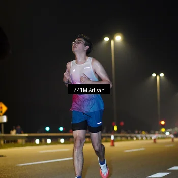 Runner Photo 7298809