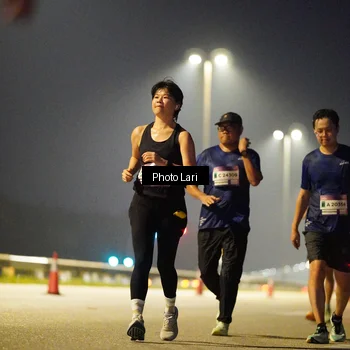 Runner Photo 7298844