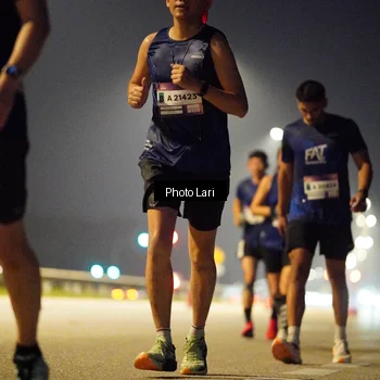 Runner Photo 7298860