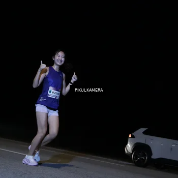Runner Photo 7298863
