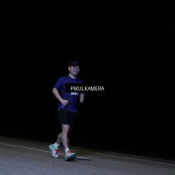 Runner Photo 7298900