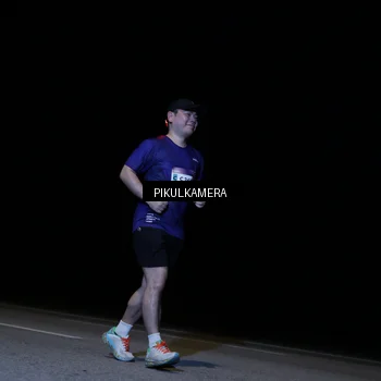 Runner Photo 7298915