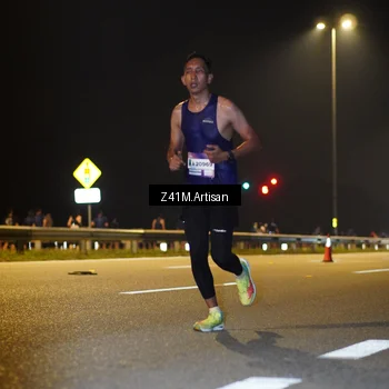 Runner Photo 7298979