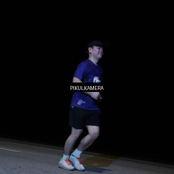 Runner Photo 7299055