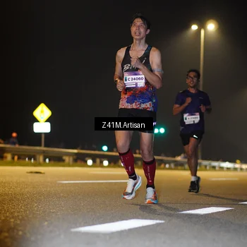 Runner Photo 7299057