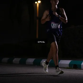 Runner Photo 7299073