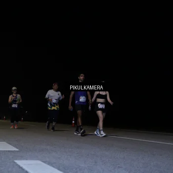 Runner Photo 7299093