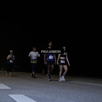 Runner Photo 7299130