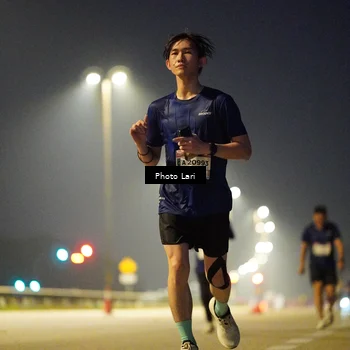 Runner Photo 7299199