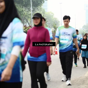 Runner Photo 7299243