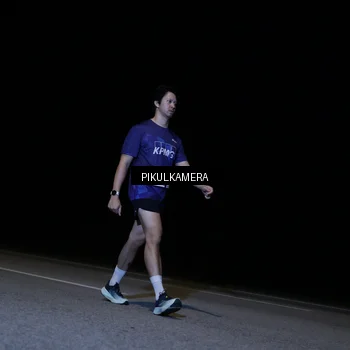 Runner Photo 7299244