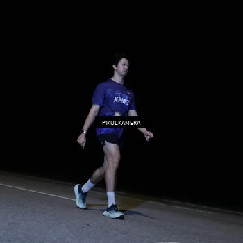 Runner Photo 7299250