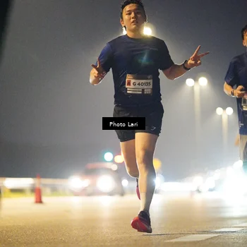 Runner Photo 7299292