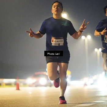 Runner Photo 7299305