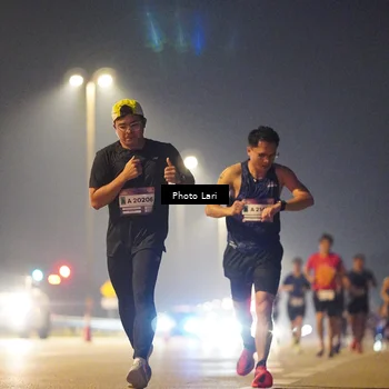 Runner Photo 7299336