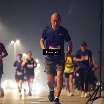 Runner Photo 7299362