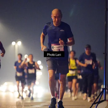 Runner Photo 7299380
