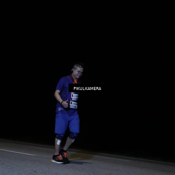 Runner Photo 7299438