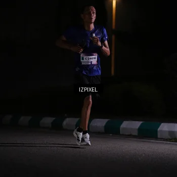 Runner Photo 7299466