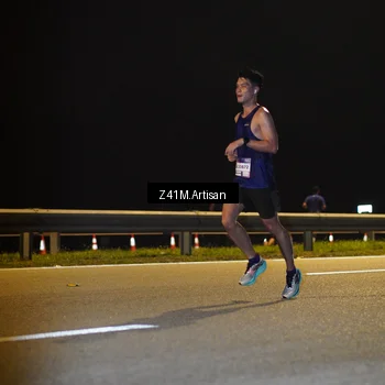 Runner Photo 7299542