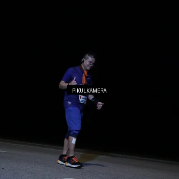 Runner Photo 7299592