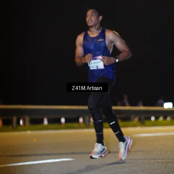 Runner Photo 7299606
