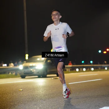 Runner Photo 7299669