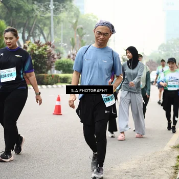Runner Photo 7299772