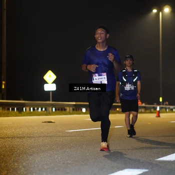 Runner Photo 7299857