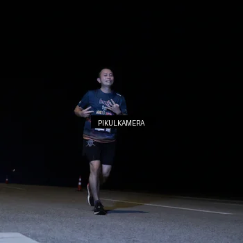 Runner Photo 7299910