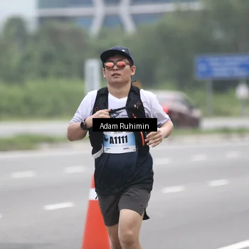 Runner Photo 7299941
