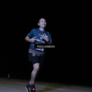 Runner Photo 7299948