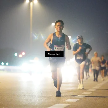 Runner Photo 7299954