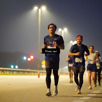 Runner Photo 7300029