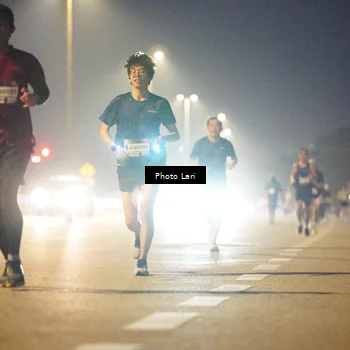 Runner Photo 7300036