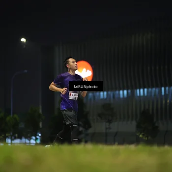 Runner Photo 7300048